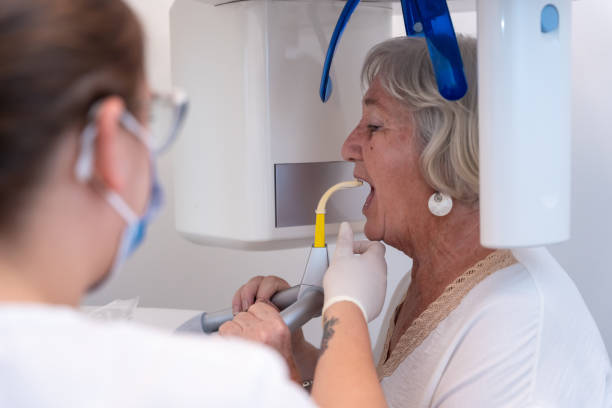 Best Orthodontic Emergency Dentist in Holmes Beach, FL